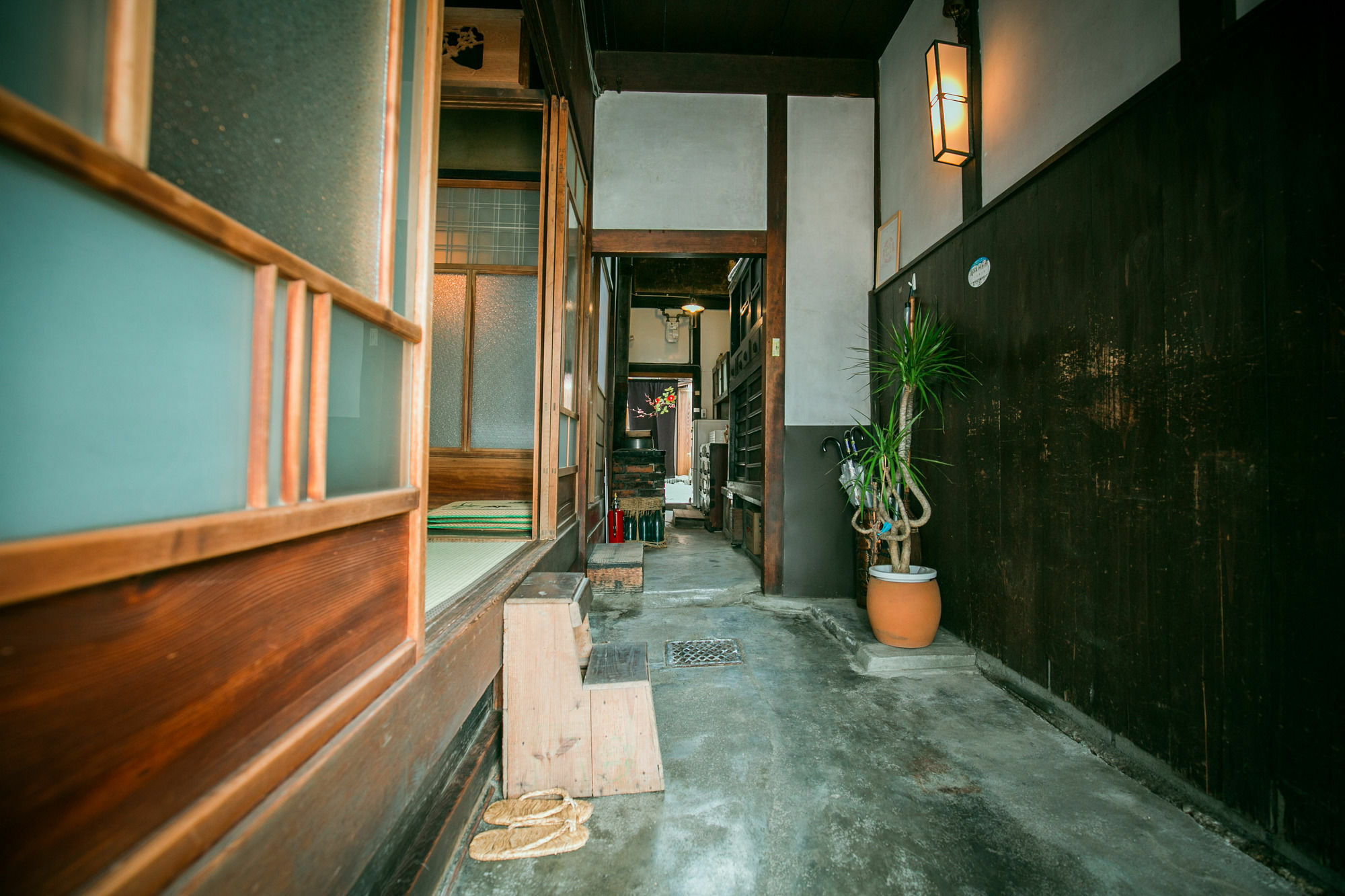 Mibu Iwaki Apartment Kyoto